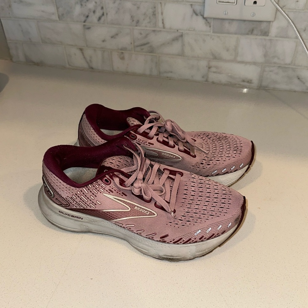 Brooks Women's Athletic Shoes in Pink and Maroon